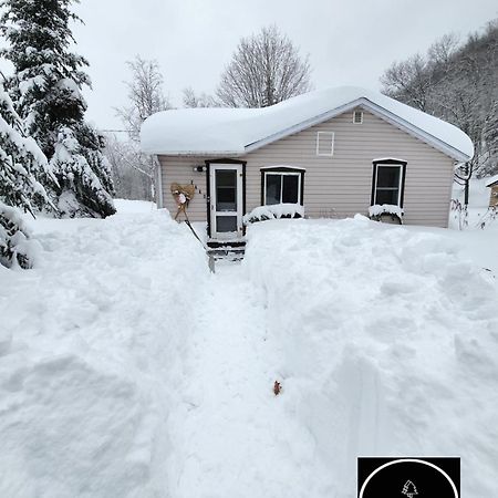 Villa Chalet Falaise By Chalets Nabu Saint-Alexis-des-Monts Exterior foto